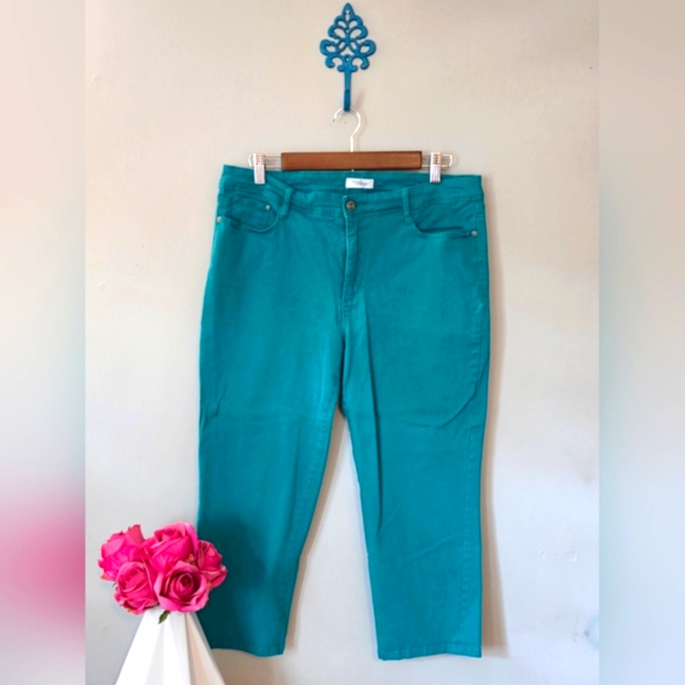 Great Northwest Indigo Soft Teal Capris Size 14